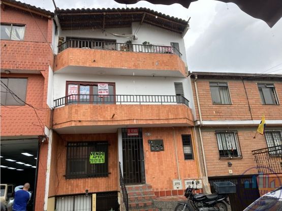 Apartamento disponible para Arriendo en Envigado con un valor de $2,100,000 código 388
