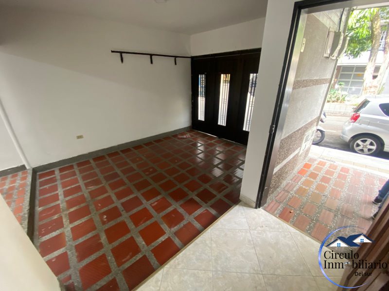 Casa disponible para Arriendo en Envigado con un valor de $3,200,000 código 1945