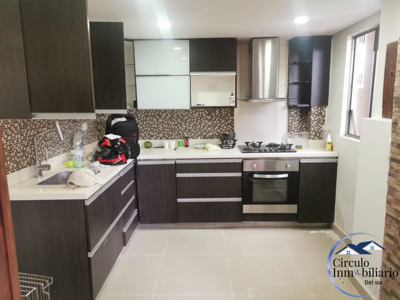 Casa disponible para Arriendo en Envigado con un valor de $4,500,000 código 2196