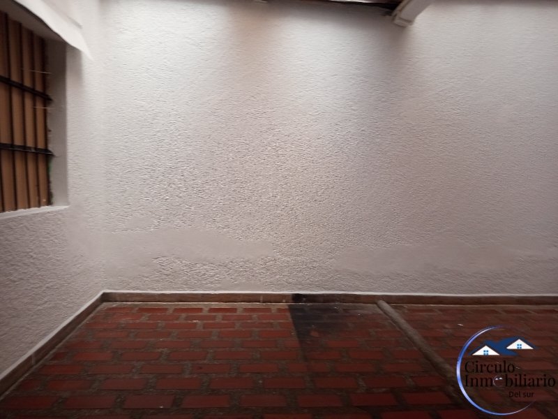 Casa-local disponible para Arriendo en Envigado La Magnolia Foto numero 1