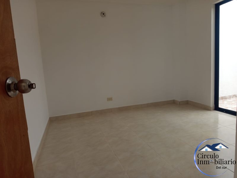 Casa-local disponible para Venta en Itagüí Dictaires Foto numero 1