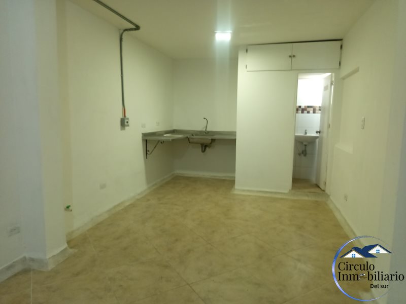 Local disponible para Arriendo en Envigado Los Naranjos Foto numero 1