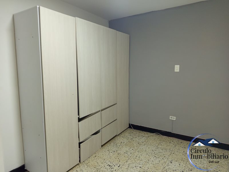 Casa-local disponible para Arriendo en Envigado La Magnolia Foto numero 1