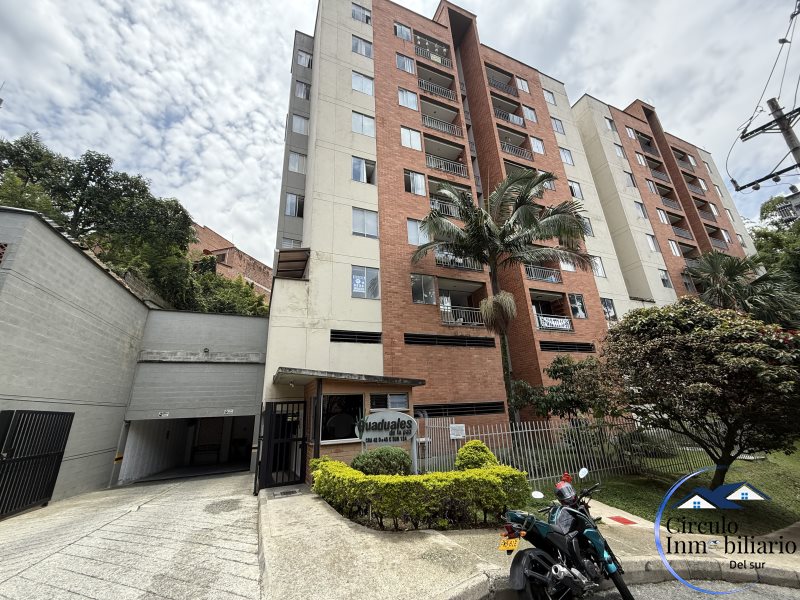 Apartamento disponible para Arriendo en Envigado La Paz Foto numero 1