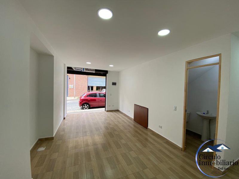 Local disponible para Arriendo en Envigado con un valor de $2,900,000 código 2210