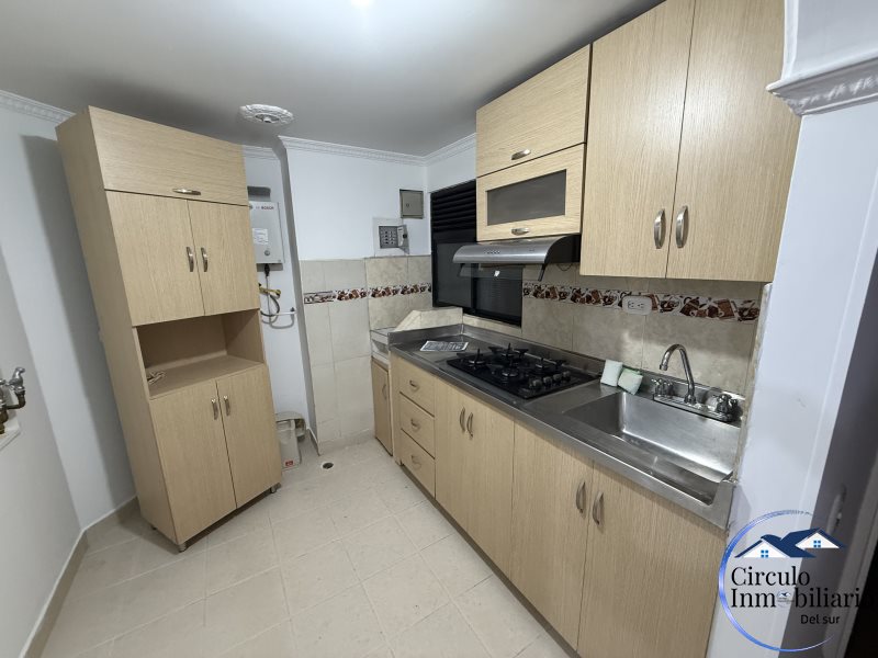 Apartamento disponible para Arriendo en Envigado con un valor de $2,500,000 código 3621