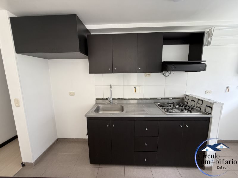 Apartamento disponible para Arriendo en Envigado con un valor de $2,750,000 código 1621