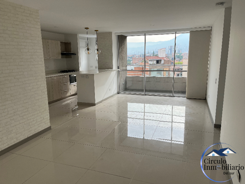 Apartamento disponible para Arriendo en Envigado con un valor de $3,300,000 código 1276