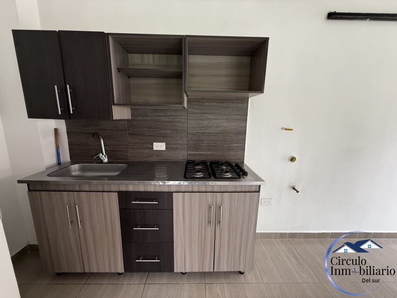 Apartaestudio disponible para Arriendo en Envigado El Trianón Foto numero 1