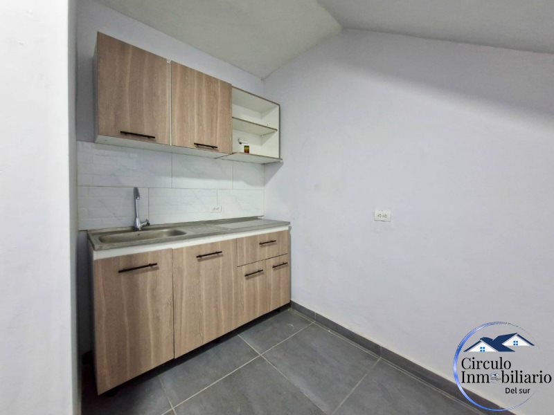 Casa-local disponible para Arriendo en Envigado Cervantes Foto numero 1