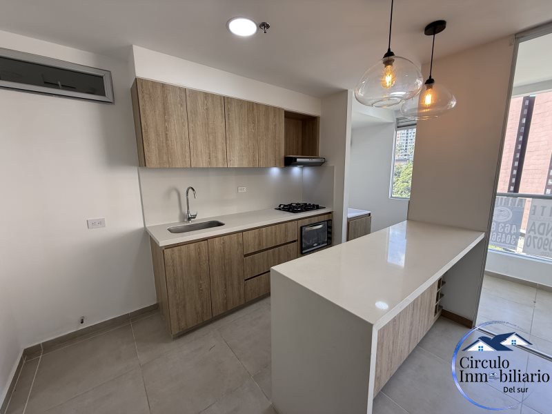 Apartamento disponible para Arriendo en Envigado Loma Del Barro Foto numero 1