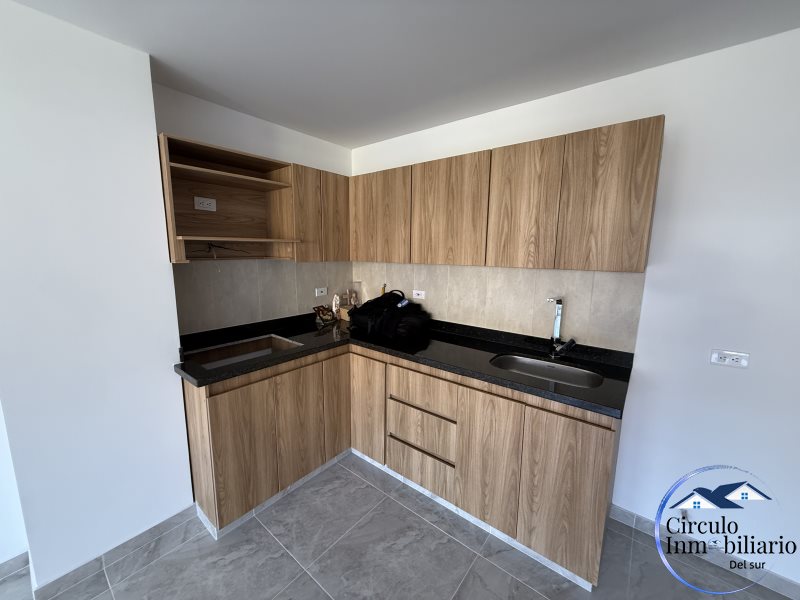 Apartamento disponible para Arriendo en Envigado con un valor de $3,200,000 código 3569