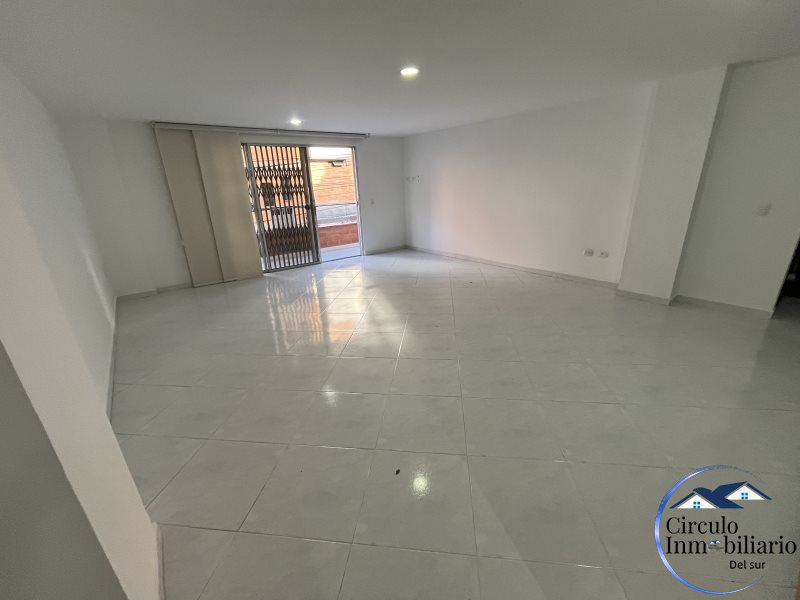 Apartamento disponible para Arriendo en Envigado con un valor de $2,500,000 código 2401