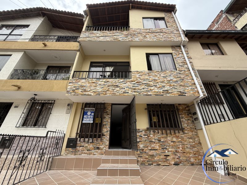 Casa disponible para Arriendo en Envigado El Trianón Foto numero 1