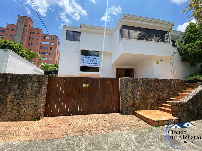 Casa-local disponible para Arriendo en Medellín La Linde Foto numero 1