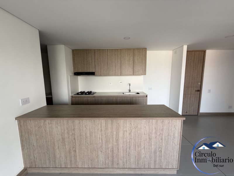 Apartamento disponible para Arriendo en Envigado con un valor de $3,800,000 código 3578