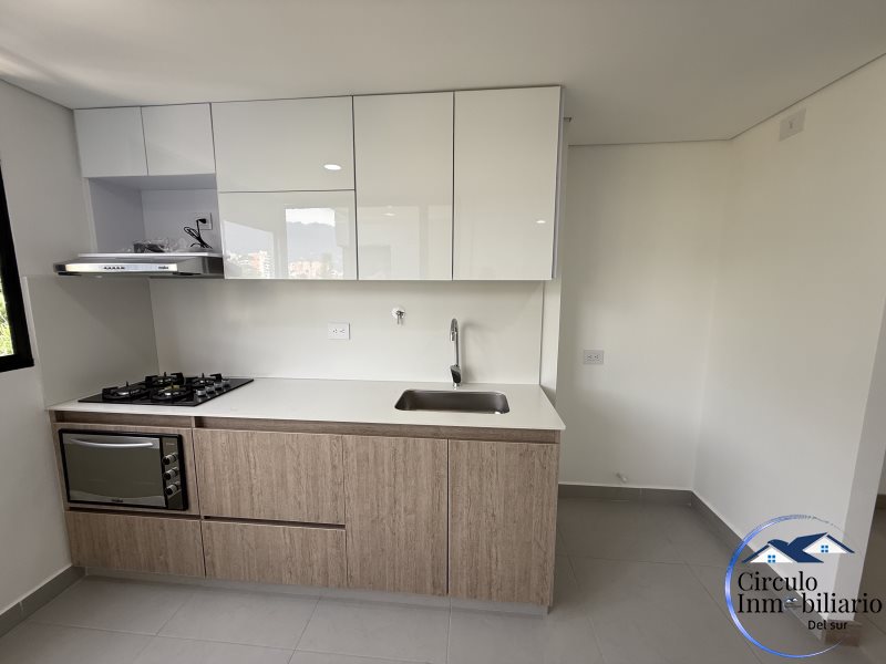 Apartamento disponible para Arriendo en Envigado El Trianón Foto numero 1