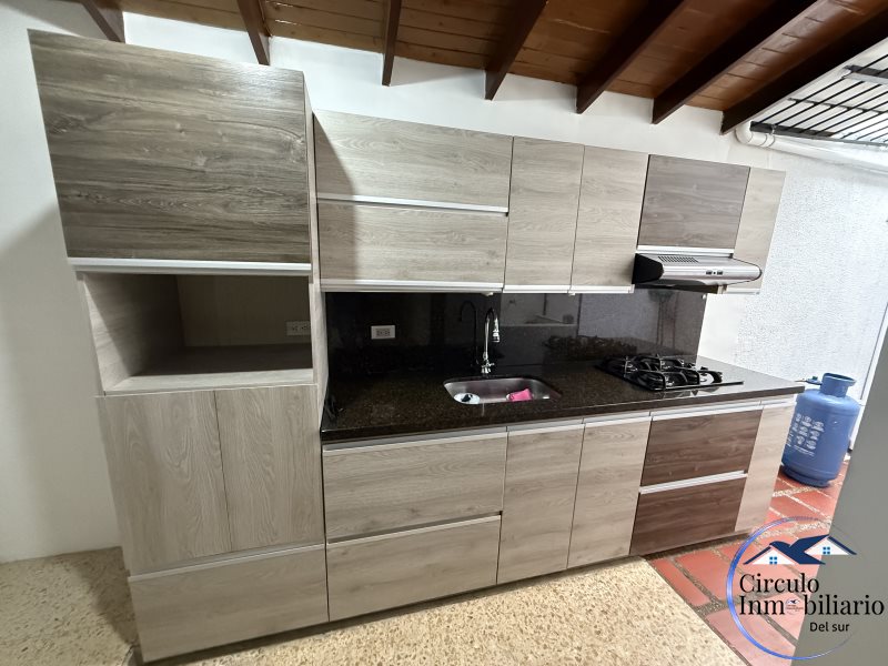 Apartamento disponible para Arriendo en Envigado con un valor de $2,800,000 código 3085