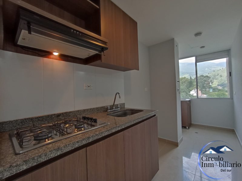 Apartamento disponible para Arriendo en Envigado con un valor de $2,900,000 código 2344