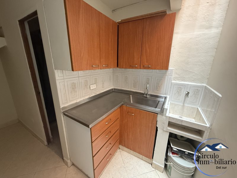 Apartaestudio disponible para Arriendo en Envigado Los Naranjos Foto numero 1