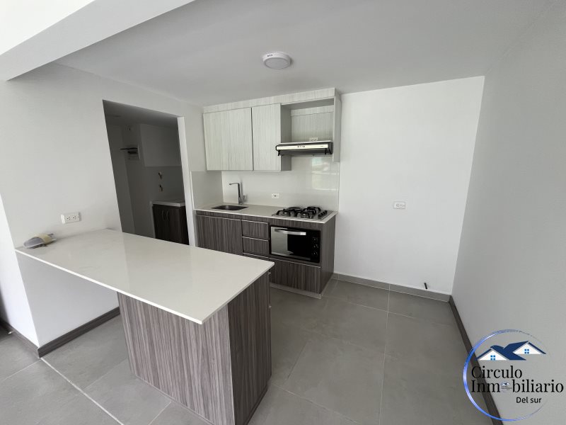 Apartamento disponible para Arriendo en Envigado con un valor de $3,200,000 código 1965