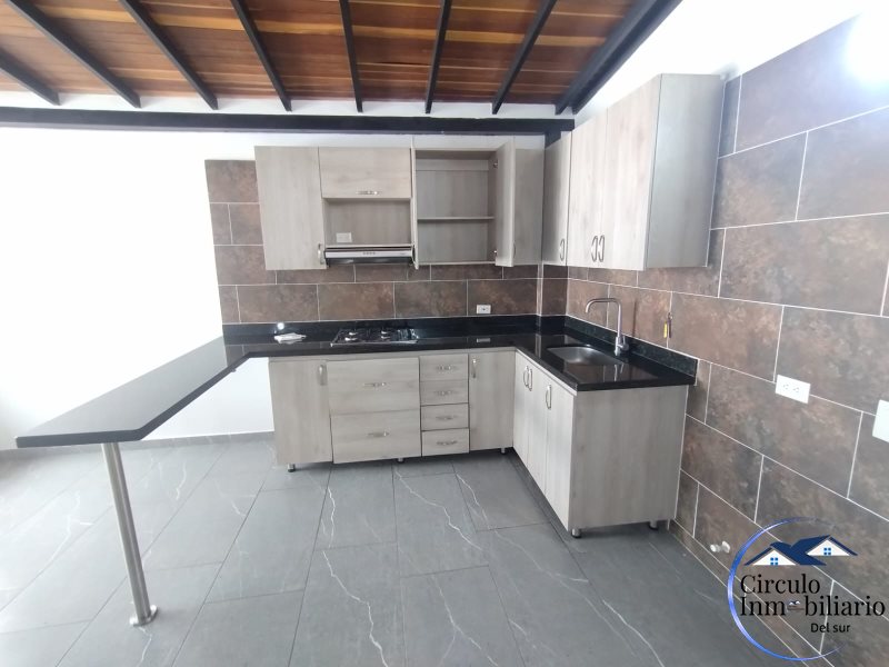 Apartamento disponible para Arriendo en Envigado con un valor de $2,300,000 código 3626