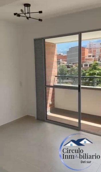 Apartamento disponible para Arriendo en Itagüí Itagui Centro Foto numero 1
