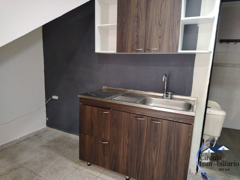 Local disponible para Arriendo en Envigado Los Naranjos Foto numero 1