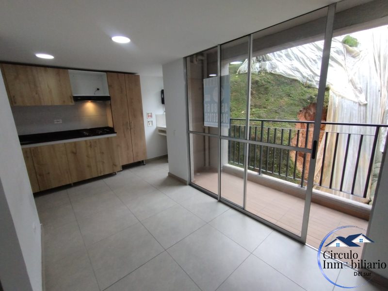 Apartamento disponible para Arriendo en Sabaneta Las Lomitas Foto numero 1