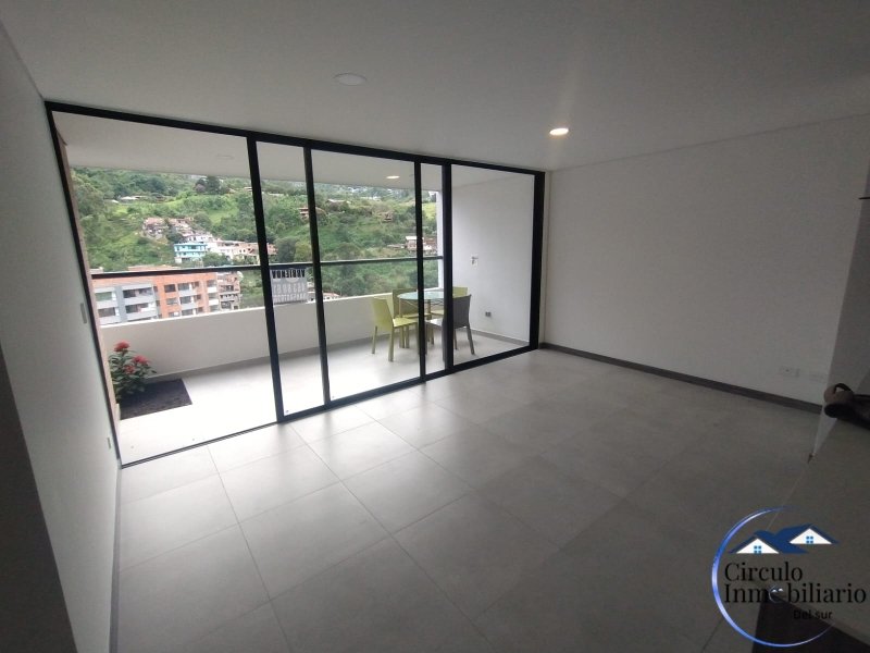 Apartamento disponible para Arriendo en Envigado Camino Verde Foto numero 1