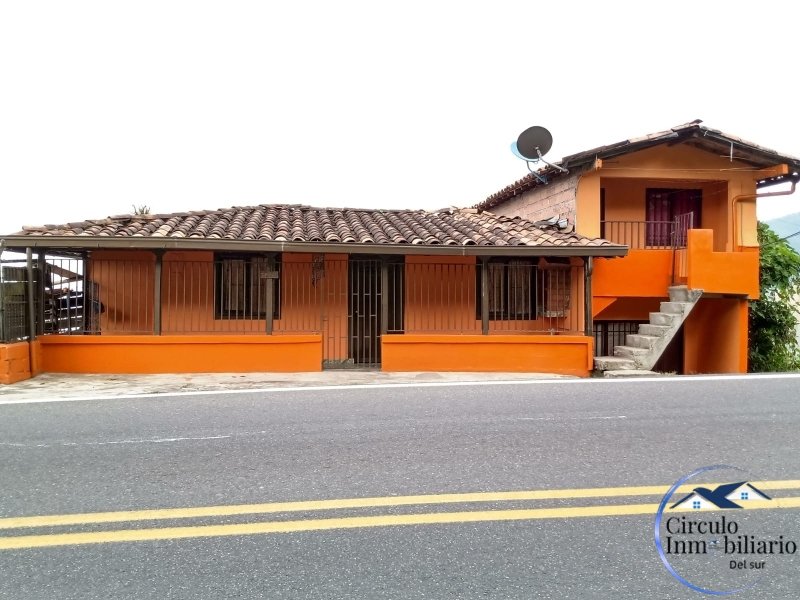 Casa-Finca disponible para Venta en Santa Barbara Tres Copas Foto numero 1