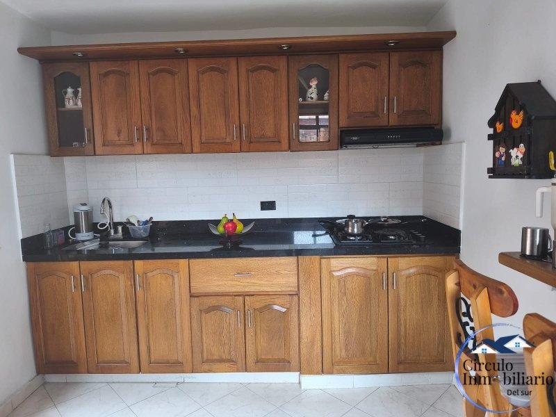 Casa disponible para Venta en Envigado Los Naranjos Foto numero 1