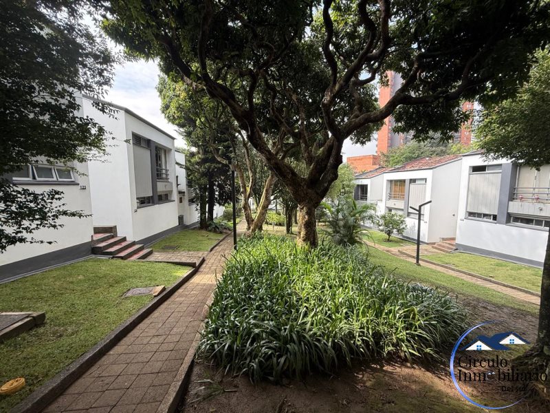 Casa disponible para Ambos en Medellín El Poblado Foto numero 1